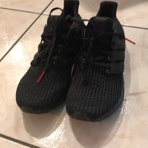 Adidas Ultra Boost Triple black 4.0